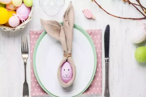 Paște 2020. Câteva idei inedite pentru decorarea mesei festive speciale din acest an