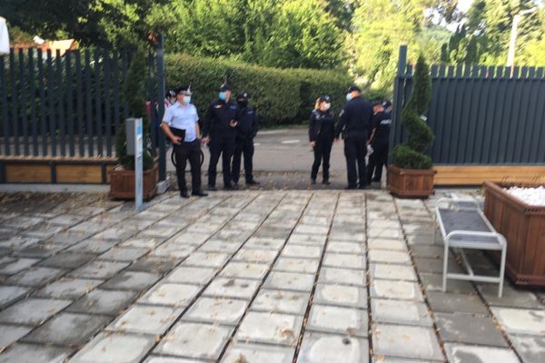 Acțiuni de prevenire și limitare a infectării cu virusul Covid-19 în zonele aglomerate din județul Maramureş