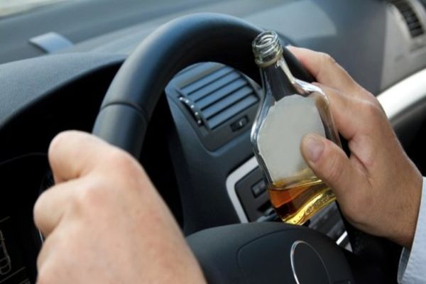 INCONȘTIENȚĂ LA VOLAN: Patru maramureșeni care au condus în stare de ebrietate depistaţi ieri de poliţişti