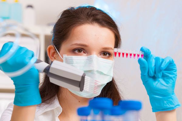 RECORD de infectări cu SARS Cov-2 în ultimele 24 de ore