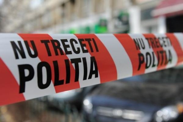 CAZ ȘOCANT: O femeie ar fi fost înjunghiată de un tânăr care s-a supărat că aceasta nu a vrut să redeschidă barul pentru el