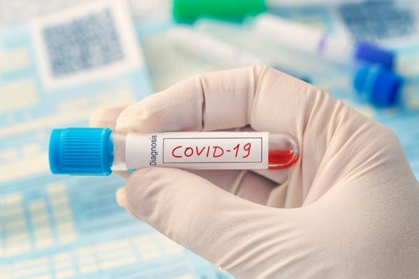 Șase angajați ai Primăriei Recea, infectați cu SARS-CoV-2