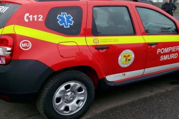 Baia Mare: Mașina Medicului de Urgență, aflată în misiune, implicată într-un accident rutier