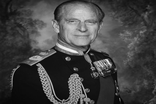 Prințul Philip, soțul reginei Elisabeta a II-a a Marii Britanii. Mesajul Familiei Regale a României