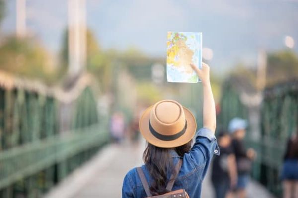 Grecia relaxează condițiile pentru turiști, începând de astăzi