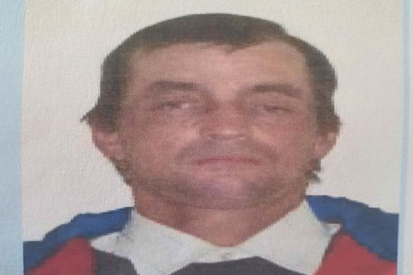 Bărbat din Cernești, dispărut de acasă! Polițiștii îl caută