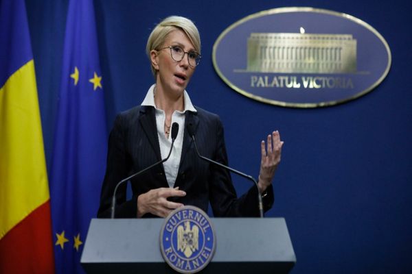 Angajaţii ar putea avea o minivacanţă de 1 decembrie. Ministerul Muncii propune ca şi luni, 29 noiembrie să fie zi liberă