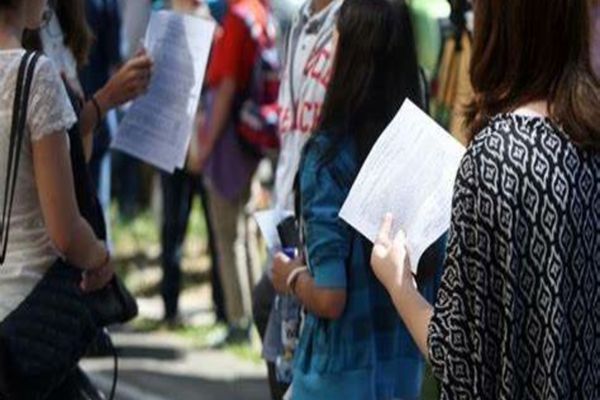 Elevii de gimnaziu olimpici ar putea intra la liceu fără Evaluare Națională! Anunțul făcut de Ministrul Educației