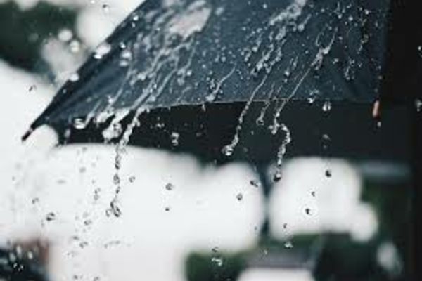 Vremea 10 aprilie - Ploi și ninsori, temperaturile scad în toată țara