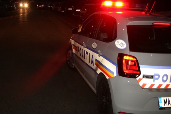 „Te bat de te rup”. Femeie din Vrancea, găsită moartă în casă după ce fusese agresată cu brutalitate