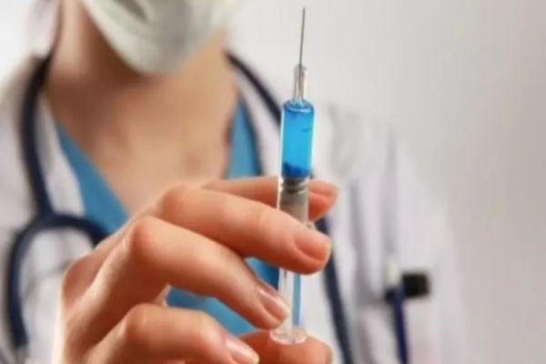 Românii și-au recăpătat încrederea în vaccinare