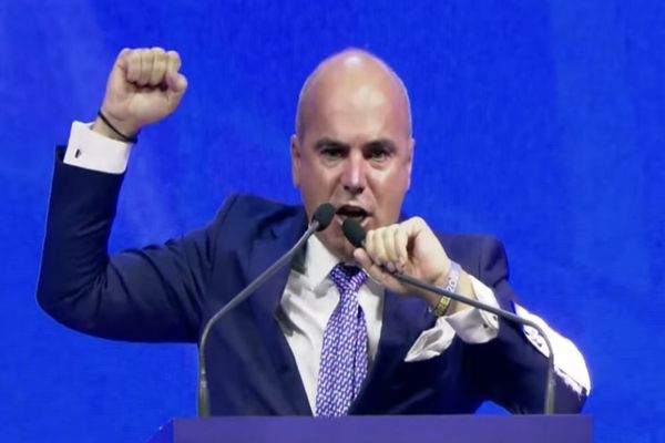 RAREŞ BOGDAN: POLITIC NU MAI EXISTĂ COALIŢIA, EXISTĂ DOAR LA NIVEL GUVERNAMENTAL ŞI TEHNIC