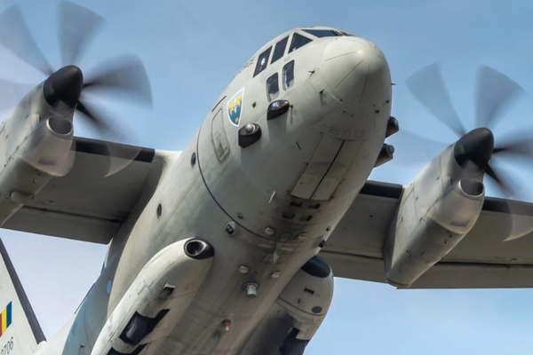 Alertă pe aeroportul din Barcelona. Un avion Turkish Airlines a aterizat de urgență după o amenințare cu bombă