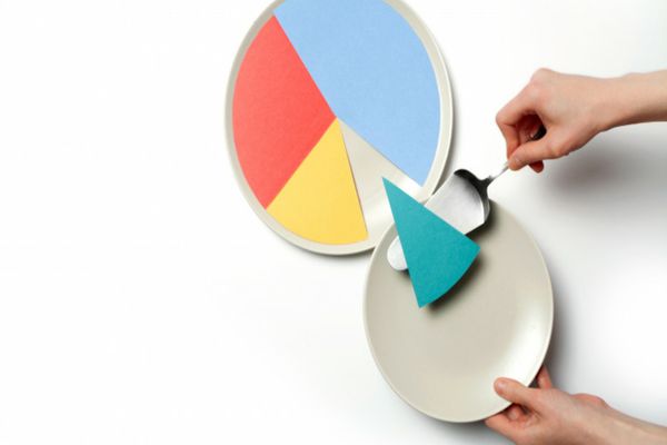 Cum se împart banii din buget? PSD și PNL, ședințe separate înainte de majorarea pensiilor și salariilor