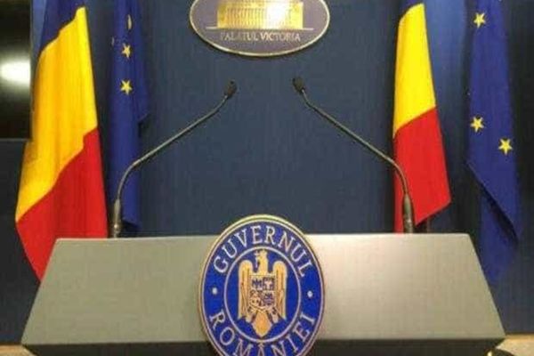 NEGOCIERILE PENTRU GUVERN AVANSEAZĂ TIMID. PARTIDELE AU LĂSAT TAXELE ȘI S-AU CONCENTRAT PE REDUCEREA CHELTUIELILOR. DISCUȚIILE CONTINUĂ MIERCURI