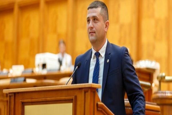 Război total între Ministrul Economiei și ROMARM. Radu Miruță a trimis DNA și Parchetul peste șefii companiei
