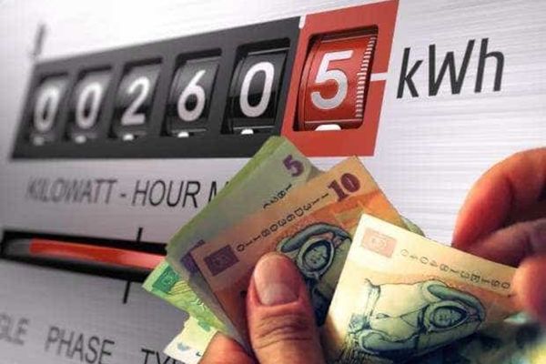 AJUTOR DE LA STAT PENTRU PLATA CURENTULUI: 50 DE LEI PE LUNĂ, TIMP DE 9 LUNI, DUPĂ ELIMINAREA PLAFONĂRII 