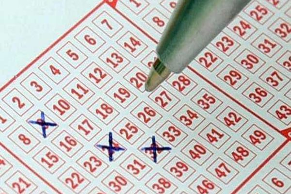 Premii uriașe la tragerile Loto de azi: după câștigul de joi, fondurile au fost suplimentate masiv