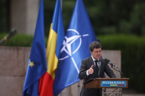 PREȘEDINTELE NICUȘOR DAN PLEACĂ ASTĂZI ÎN PRIMA DEPLASARE EXTERNĂ: ÎNTÂLNIRI LA CEL MAI ÎNALT NIVEL