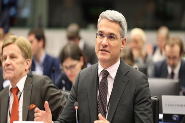 PÎSLARU: VREM SĂ ÎMBUNĂTĂȚIM VIAȚA BENEFICIARULUI DE FONDURI EUROPENE