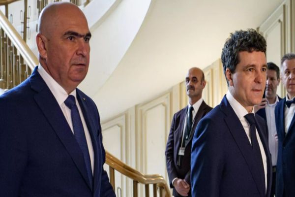 TENSIUNI LA VÂRFUL ȚĂRII. NICUȘOR DAN ADMITE PROMISIUNEA NERESPECTATĂ PRIVIND CREȘTEREA TVA