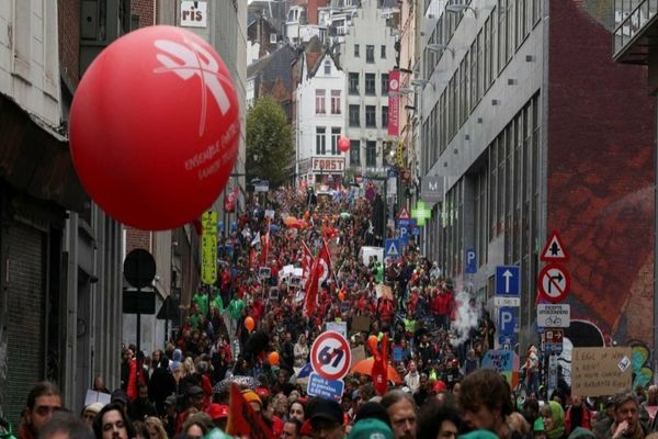 GREVĂ NAŢIONALĂ ÎN BELGIA