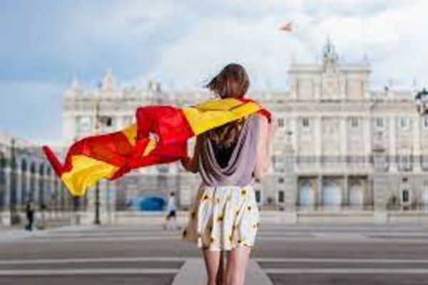 Lovitură pentru românii din Spania