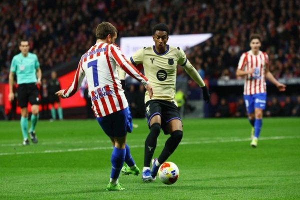 Fotbal / Atletico Madrid, aproape de finala Cupei Spaniei, după 4-0 cu Barcelona VIDEO
