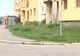 CA LA NOI, LA NIMENEA: Un bărbat a fost nevoit să facă cerere scrisă ca să fie cosit spațiul verde de pe strada pe care locuiește