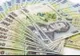 Cum să rămâi fără 28 000 de lei? Lăsaţi portierele neasigurate şi borseta cu banii la vedere…