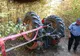 A murit după ce tractorul căzuse peste el