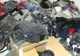 Încălţăminte şi îmbrăcăminte de peste 10 000 lei confiscate