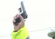 Armă descărcată în sediul Poliției Municipiului Baia Mare! Un poliţist îşi curăţa armanentul