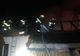 ( FOTO) Casă cuprinsă de flăcări în Baia Mare